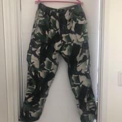 32 xlarge カモカーゴパンツのサムネイル