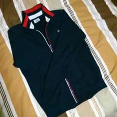 ラコステ　LACOSTE ジップアップ　パーカー　値下げのサムネイル