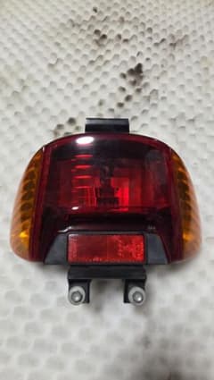 ホンダ ライブディオ AF34 AF35 テールランプ ウインカーのサムネイル