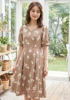 【極美品】マジェスティックレゴン 花柄 フラワー ワンピース モカブラウンのサムネイル