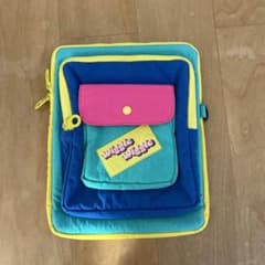 【値下げ】Wiggle wiggle iPadポーチ タブレットのサムネイル