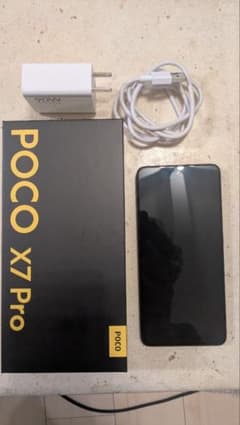 POCO X7 Pro 8GB 256GB poco x7 proのサムネイル
