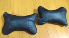 車用ネック小型クッション2個セット 黒のサムネイル