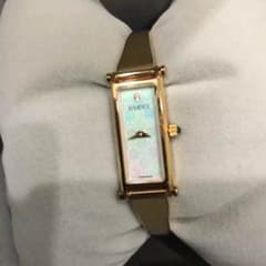 腕時計 GUCCI バングル ゴールドのサムネイル