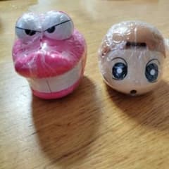 くれよんしんちゃんガチャガチャ2個セットのサムネイル