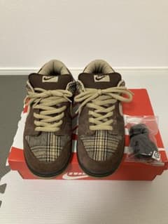 【期間限定値下げ】NIKE DUNK LOW PRO SB "tweed"のサムネイル