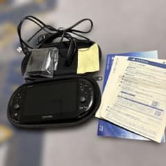 よ*）様 PlayStation Vita PCH-2000 ブラック 動作確認のサムネイル