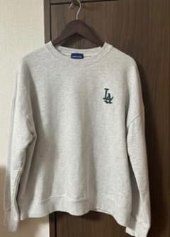 STAY GOLD LAロゴ クルーネックスウェットのサムネイル