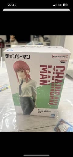 チェンソーマンフィギュアのサムネイル