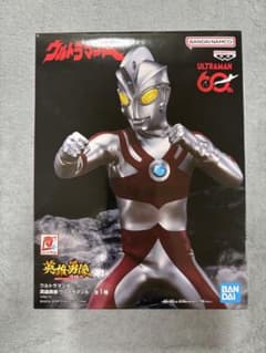 英雄勇像 ウルトラマンA フィギュアのサムネイル
