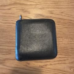 LOUIS VUITTON メンズ財布のサムネイル