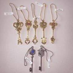 フェアリーテイル ルーシィ 星霊の鍵 ガチャガチャ マスコットキーホルダー フェアリーテイル ルーシィ 星霊の鍵 ガチャガチャ マスコット