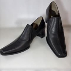 【美品】ズコット ZUCCOTTO 本革レザースリッポン 黒 23.5cm 箱付のサムネイル