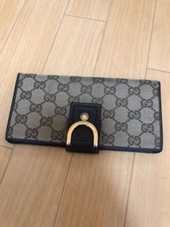 GUCCI長財布のサムネイル