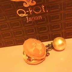 Q-pot. VAMPS マカロンチャームのサムネイル