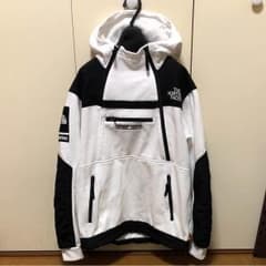 THE NORTH FACE supreme Mのサムネイル