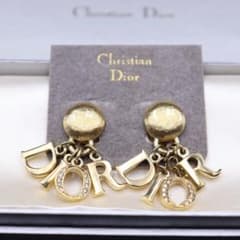 美品⭐︎クリスチャンディオール イヤリング 英字 スイング Dior 