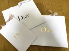 Dior紙袋のサムネイル