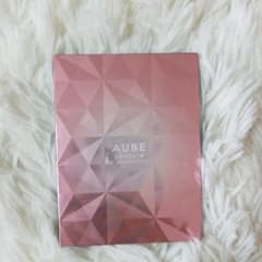 アイシャドウaubeのサムネイル