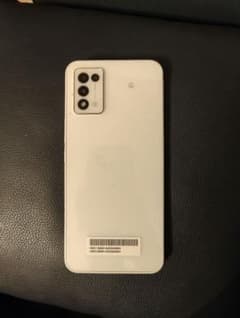 ZTE スマートフォン 本体 ホワイト - メルカリ