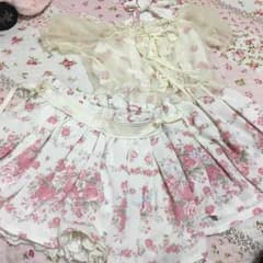 重ね着風花柄セットアップセットのサムネイル