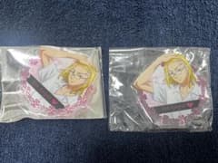 Tokyo Revengers Hands Acrylic Badge Glasses Ken Ryuguji