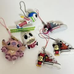 ディズニーキャラクターキーホルダーセット　まとめ売りのサムネイル