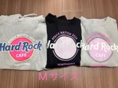 ハードロックカフェ×佐々木彩夏コラボパーカー&トレーナーのサムネイル