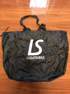 LUZeSOMBRAの袋とボネーラの袋のサムネイル