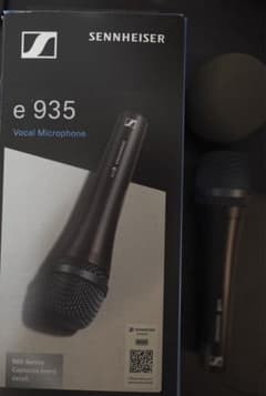 ゼンハイザー e935のサムネイル