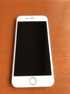 iPhone 6  128GB リセット済みのサムネイル