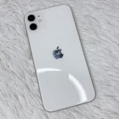 初期化済】 iPhone11 ホワイト NWLU2J/A 64GB - メルカリ