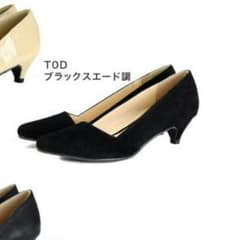黒のスエードパンプスです!!のサムネイル
