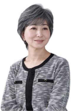 プリシラ　グレイヘアウィッグ　エアリーカールショート　TDGHのサムネイル