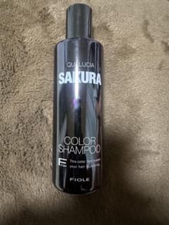 FIOLE QUALUCIA カラーシャンプー サクラ 250mlのサムネイル