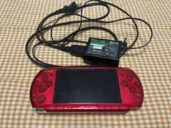 PSP3000 レッド　充電コード付のサムネイル