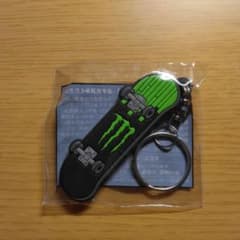 モンスターエナジー スケートボードキーホルダーのサムネイル