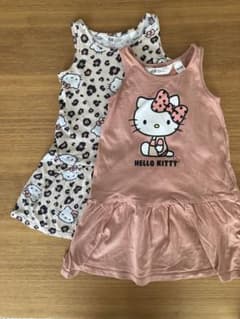H&M Hello Kitty ノースリーブ 2枚セット 100〜110cmのサムネイル
