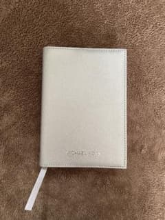 マイケルコース MICHAEL KORS カバー付き メモ帳のサムネイル