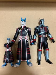 中古ソフビ　ドギークルーガー　(特捜戦隊デカレンジャー)3体セットのサムネイル