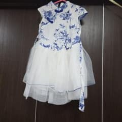 可愛い❤ 花柄ドレス 120cmのサムネイル