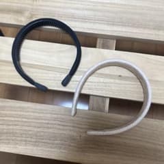 カチューシャ　黒　白　ホワイト　ベージュ　オフホワイト　shien シーインのサムネイル