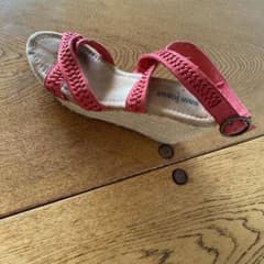 minnetonka サンダルのサムネイル