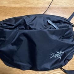 未使用国内正規品　アークテリクス　ヒリアド6 ベージュ 正規品】アークテリクス ヒリアドクロスボディ ヒリアド6