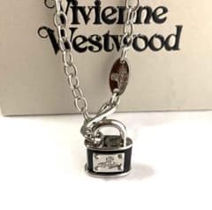 Vivienne Westwood ネックレス 南京錠パトロックのサムネイル