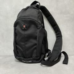 VICTORINOX　ビクトリノックス　 ワンショルダー　ボディバッグ　斜めがけのサムネイル