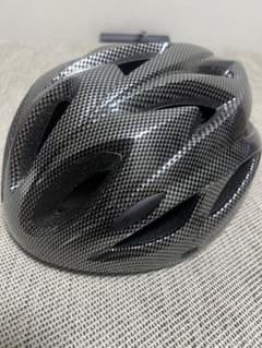 カーボンファイバー自転車ヘルメットのサムネイル