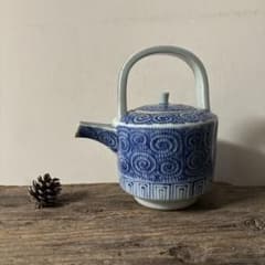 古伊万里タコ唐草染付銚子　酒器　伊万里　波佐見　砥部焼　瀬戸　古民芸　白磁　李朝 古伊万里タコ唐草染付銚子 酒器 伊万里 波佐見 砥部焼 瀬戸 古民芸