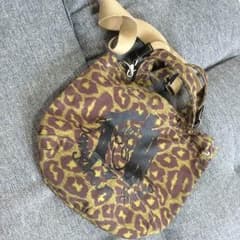 ヴィヴィアンウエストウッド ヒョウ柄ショルダーバッグのサムネイル