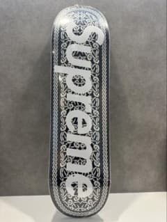 シュプリーム Celtic Knot Skateboad Deck - メルカリ